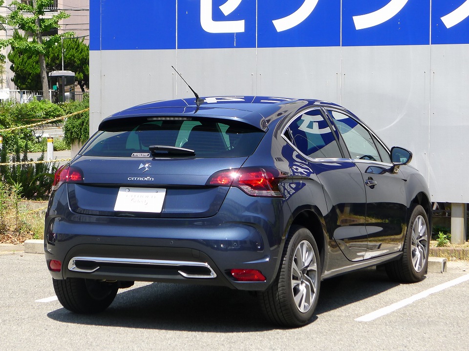認定中古車　ＤＳ４Ｃｈｉｃ　決算期特別価格！！