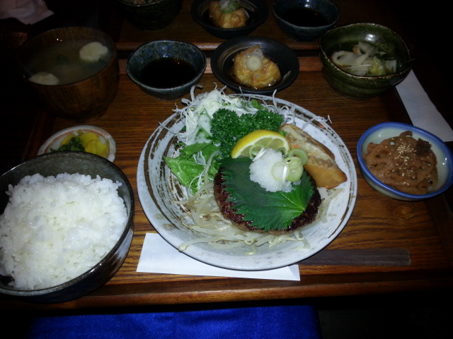 定食屋「なごみ食堂」