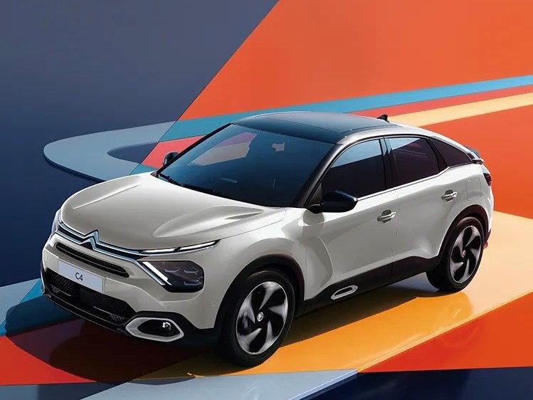 NEW CITROEN C4& E-C4 ELECTRIC DEBUT FAIR