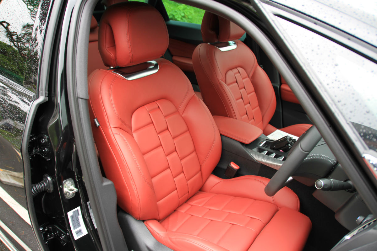 ＤＳ５　クラブレザーをご紹介致します！