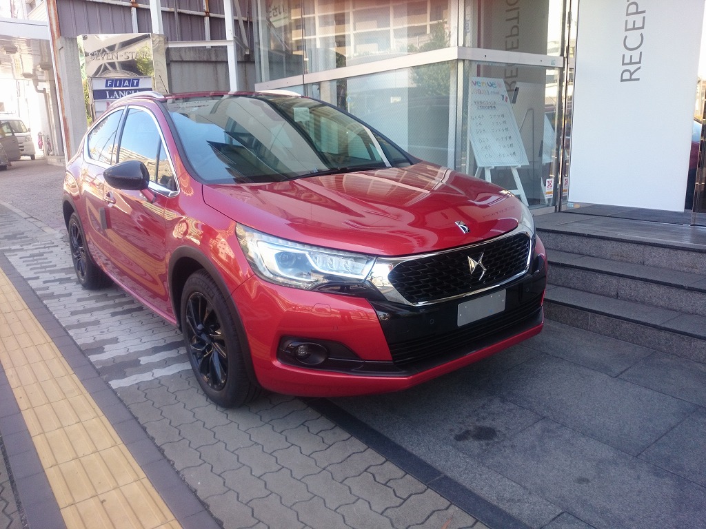 ☆DS4　CROSSBACK　BlueHDi到着☆