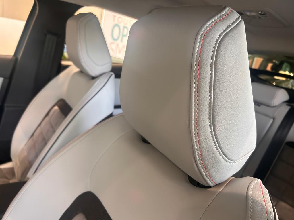 NEW CITROËN C4 HYBRIDの魅力～シート編～