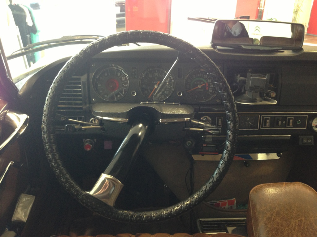 シトロエンＤＳ　トリビア　☆