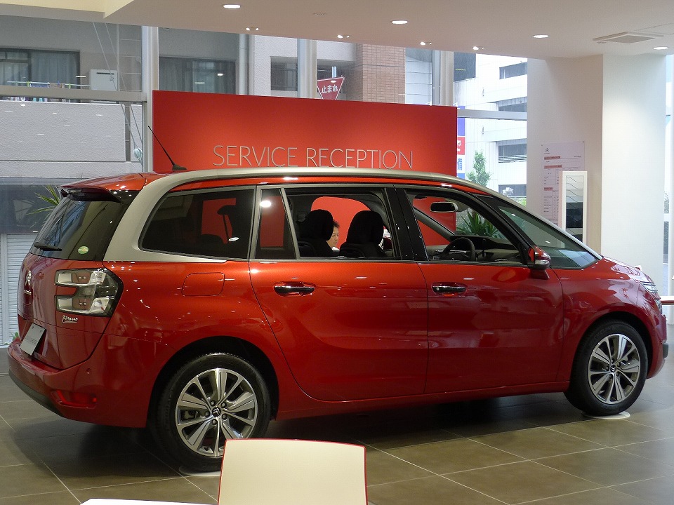 ショールーム入替えました。