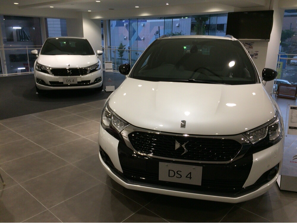 ＜DS4 & CROSSBACK ＞