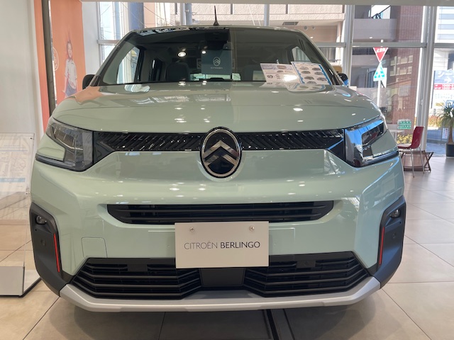 シトロエン！『BERLINGOに新たな魅力が加わりました!』