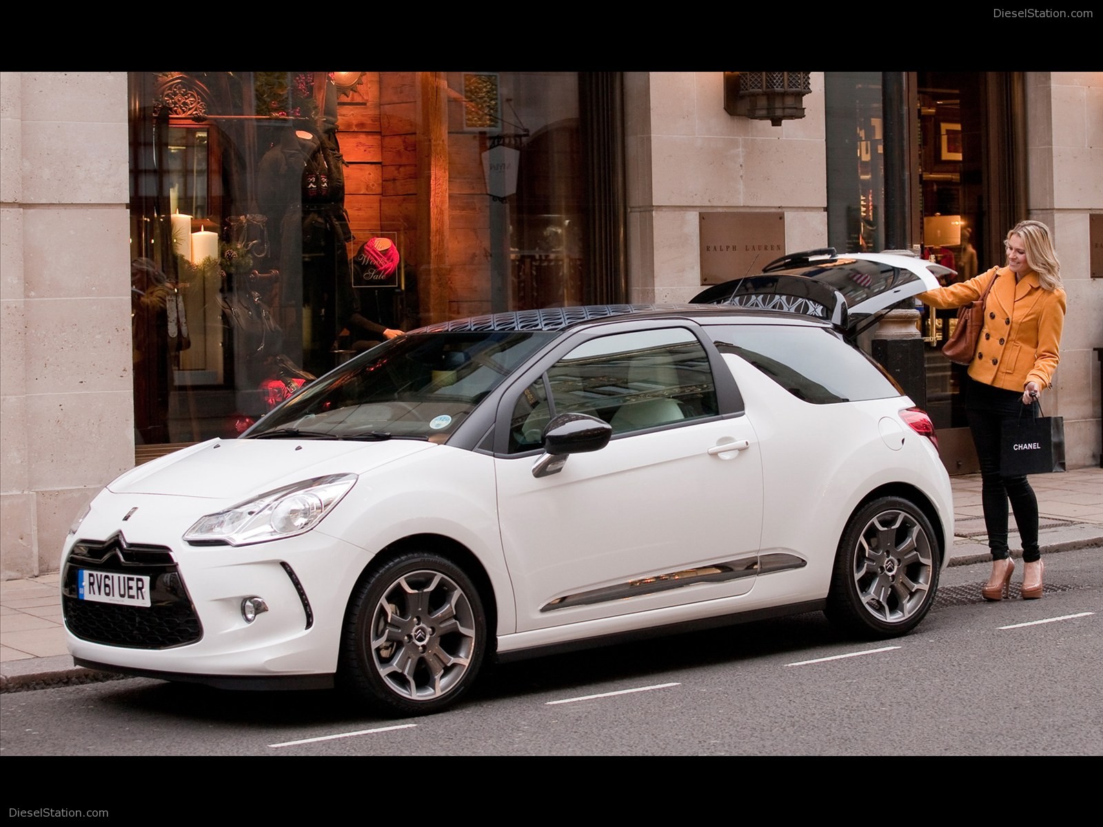 DS3 Ultra Prestige Debut    